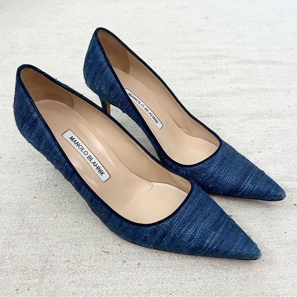 Manolo Blahknik Blue tweed pointed toe heels size 37.5 - Picture 9 of 9